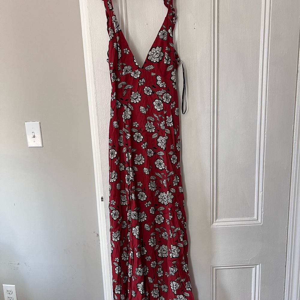 Forever 21 Red Floral Maxi Dress